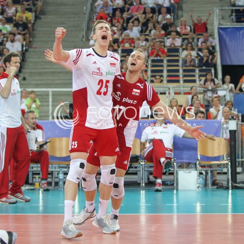  24.06.2016 LODZ <br />SIATKOWKA MEZCZYZN LIGA SWIATOWA 2016 <br />FIVB VOLLEYBALL WORLD LEAGUE 2016 <br />MECZ POLSKA - ARGENTYNA ( Poland - Argentina ) <br />N/Z ARTUR SZALPUK PAWEL ZATORSKI SYLWETKA RADOSC EMOCJE <br /> 