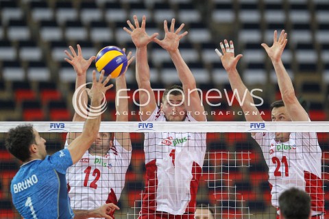  24.06.2016 LODZ <br />SIATKOWKA MEZCZYZN LIGA SWIATOWA 2016 <br />FIVB VOLLEYBALL WORLD LEAGUE 2016 <br />MECZ POLSKA - ARGENTYNA ( Poland - Argentina ) <br />N/Z GRZEGORZ LOMACZ PIOTR NOWAKOWSKI RAFAL BUSZEK BLOK<br /> 