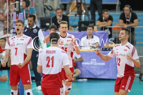  24.06.2016 LODZ <br />SIATKOWKA MEZCZYZN LIGA SWIATOWA 2016 <br />FIVB VOLLEYBALL WORLD LEAGUE 2016 <br />MECZ POLSKA - ARGENTYNA ( Poland - Argentina ) <br />N/Z KAROL KLOS ARTUR SZALPUK GRZEGORZ LOMACZ RADOSC EMOCJE <br /> 