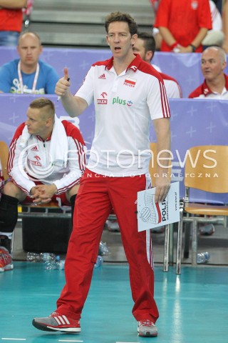  24.06.2016 LODZ <br />SIATKOWKA MEZCZYZN LIGA SWIATOWA 2016 <br />FIVB VOLLEYBALL WORLD LEAGUE 2016 <br />MECZ POLSKA - ARGENTYNA ( Poland - Argentina ) <br />N/Z STEPHANE ANTIGA - I TRENER ( HEAD COACH ) SYLWETKA RADOSC EMOCJE <br /> 