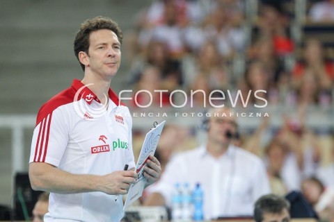  24.06.2016 LODZ <br />SIATKOWKA MEZCZYZN LIGA SWIATOWA 2016 <br />FIVB VOLLEYBALL WORLD LEAGUE 2016 <br />MECZ POLSKA - ARGENTYNA ( Poland - Argentina ) <br />N/Z STEPHANE ANTIGA - I TRENER ( HEAD COACH ) SYLWETKA <br /> 