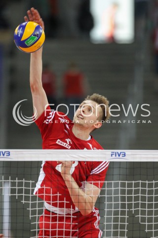  25.06.2016 LODZ <br />SIATKOWKA MEZCZYZN LIGA SWIATOWA 2016 <br />FIVB VOLLEYBALL WORLD LEAGUE 2016 <br />MECZ POLSKA - ROSJA ( Poland - Russia ) <br />N/Z MATEUSZ BIENIEK SYLWETKA ATAK<br /> 