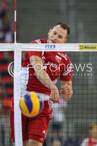  25.06.2016 LODZ <br />SIATKOWKA MEZCZYZN LIGA SWIATOWA 2016 <br />FIVB VOLLEYBALL WORLD LEAGUE 2016 <br />MECZ POLSKA - ROSJA ( Poland - Russia ) <br />N/Z BARTOSZ KUREK SYLWETKA ATAK<br /> 