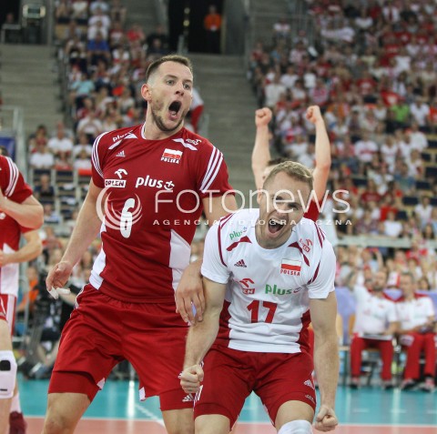  25.06.2016 LODZ <br />SIATKOWKA MEZCZYZN LIGA SWIATOWA 2016 <br />FIVB VOLLEYBALL WORLD LEAGUE 2016 <br />MECZ POLSKA - ROSJA ( Poland - Russia ) <br />N/Z PAWEL ZATORSKI BARTOSZ KUREK RADOSC EMOCJE <br /> 