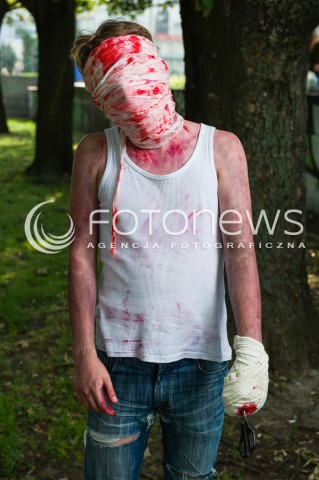  25.06.2016 WARSZAWA<br />MARSZ ZYWYCH TRUPOW W WARSZAWIE<br />ZOMBIE WALK<br />N/Z UCZESTNIK MARSZU<br /> 