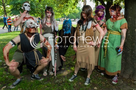  25.06.2016 WARSZAWA<br />MARSZ ZYWYCH TRUPOW W WARSZAWIE<br />ZOMBIE WALK<br />N/Z UCZESTNIK MARSZU<br /> 