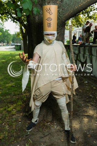  25.06.2016 WARSZAWA<br />MARSZ ZYWYCH TRUPOW W WARSZAWIE<br />ZOMBIE WALK<br />N/Z UCZESTNIK MARSZU<br /> 