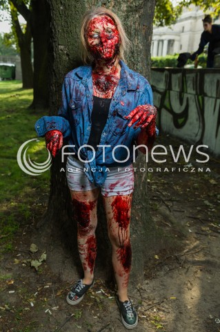  25.06.2016 WARSZAWA<br />MARSZ ZYWYCH TRUPOW W WARSZAWIE<br />ZOMBIE WALK<br />N/Z UCZESTNIK MARSZU<br /> 