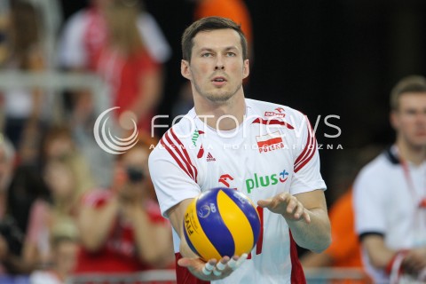  26.06.2016 LODZ <br />SIATKOWKA MEZCZYZN LIGA SWIATOWA 2016 <br />FIVB VOLLEYBALL WORLD LEAGUE 2016 <br />MECZ POLSKA - FRANCJA ( Poland - France ) <br />N/Z RAFAL BUSZEK SYLWETKA <br /> 