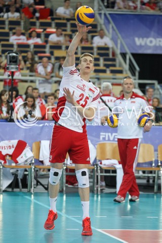  26.06.2016 LODZ <br />SIATKOWKA MEZCZYZN LIGA SWIATOWA 2016 <br />FIVB VOLLEYBALL WORLD LEAGUE 2016 <br />MECZ POLSKA - FRANCJA ( Poland - France ) <br />N/Z ARTUR SZALPUK SYLWETKA <br /> 