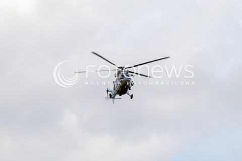  08.07.2016 WARSZAWA <br />
HELIKOPTERY NAD MIASTEM <br />
N/Z SMIGLOWIEC POLICYJNY<br />
 