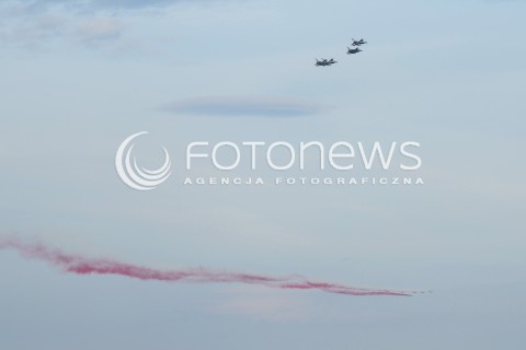  08.07.2016 WARSZAWA <br />SAMOLOTY NATO NAD MIASTEM<br />N/Z SAMOLOT PZL TS-11 ISKRA<br /> 