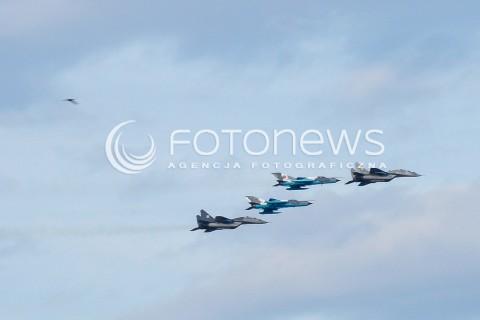  08.07.2016 WARSZAWA <br />SAMOLOTY NATO NAD MIASTEM<br />N/Z SAMOLOTY<br /> 