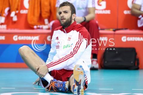  13.07.2016 KRAKOW <br />SIATKOWKA MEZCZYZN LIGA SWIATOWA 2016 TURNIEJ FINALOWY <br />FIVB VOLLEYBALL WORLD LEAGUE FINAL SIX 2016 <br />MECZ POLSKA - FRANCJA ( Poland - France ) <br />N/Z MATEUSZ MIKA SYLWETKA ROZGRZEWKA<br /> 