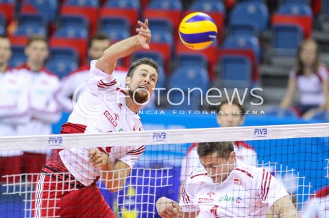  13.07.2016 KRAKOW <br />SIATKOWKA MEZCZYZN LIGA SWIATOWA 2016 TURNIEJ FINALOWY <br />FIVB VOLLEYBALL WORLD LEAGUE FINAL SIX 2016 <br />MECZ POLSKA - FRANCJA ( Poland - France ) <br />N/Z MICHAL KUBIAK SYLWETKA ATAK<br /> 