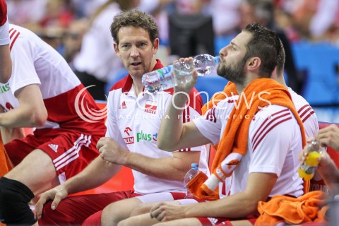 13.07.2016 KRAKOW <br />SIATKOWKA MEZCZYZN LIGA SWIATOWA 2016 TURNIEJ FINALOWY <br />FIVB VOLLEYBALL WORLD LEAGUE FINAL SIX 2016 <br />MECZ POLSKA - FRANCJA ( Poland - France ) <br />N/Z STEPHANE ANTIGA - I TRENER ( HEAD COACH ) GRZEGORZ LOMACZ <br /> 