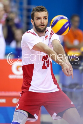  13.07.2016 KRAKOW <br />SIATKOWKA MEZCZYZN LIGA SWIATOWA 2016 TURNIEJ FINALOWY <br />FIVB VOLLEYBALL WORLD LEAGUE FINAL SIX 2016 <br />MECZ POLSKA - FRANCJA ( Poland - France ) <br />N/Z MATEUSZ MIKA SYLWETKA <br /> 