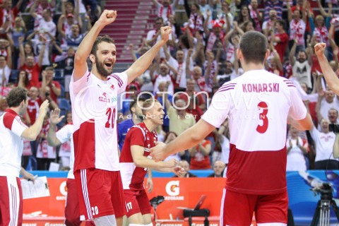  13.07.2016 KRAKOW <br />SIATKOWKA MEZCZYZN LIGA SWIATOWA 2016 TURNIEJ FINALOWY <br />FIVB VOLLEYBALL WORLD LEAGUE FINAL SIX 2016 <br />MECZ POLSKA - FRANCJA ( Poland - France ) <br />N/Z MATEUSZ MIKA RADOSC EMOCJE <br /> 