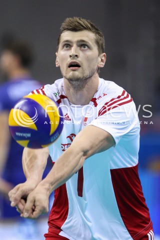  13.07.2016 KRAKOW <br />SIATKOWKA MEZCZYZN LIGA SWIATOWA 2016 TURNIEJ FINALOWY <br />FIVB VOLLEYBALL WORLD LEAGUE FINAL SIX 2016 <br />MECZ POLSKA - FRANCJA ( Poland - France ) <br />N/Z PIOTR NOWAKOWSKI SYLWETKA <br /> 