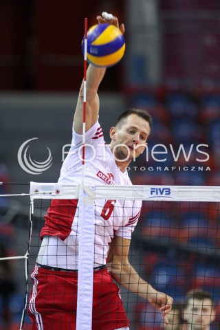 13.07.2016 KRAKOW <br />SIATKOWKA MEZCZYZN LIGA SWIATOWA 2016 TURNIEJ FINALOWY <br />FIVB VOLLEYBALL WORLD LEAGUE FINAL SIX 2016 <br />MECZ POLSKA - FRANCJA ( Poland - France ) <br />N/Z BARTOSZ KUREK SYLWETKA ATAK<br /> 