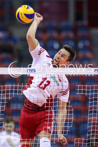  13.07.2016 KRAKOW <br />SIATKOWKA MEZCZYZN LIGA SWIATOWA 2016 TURNIEJ FINALOWY <br />FIVB VOLLEYBALL WORLD LEAGUE FINAL SIX 2016 <br />MECZ POLSKA - FRANCJA ( Poland - France ) <br />N/Z MICHAL KUBIAK SYLWETKA ATAK<br /> 