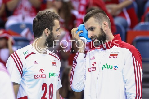  13.07.2016 KRAKOW <br />SIATKOWKA MEZCZYZN LIGA SWIATOWA 2016 TURNIEJ FINALOWY <br />FIVB VOLLEYBALL WORLD LEAGUE FINAL SIX 2016 <br />MECZ POLSKA - FRANCJA ( Poland - France ) <br />N/Z MARCIN MOZDZONEK BOL URAZ KONTUZJA LOD MATEUSZ MIKA <br /> 