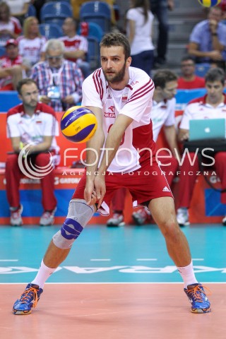  13.07.2016 KRAKOW <br />SIATKOWKA MEZCZYZN LIGA SWIATOWA 2016 TURNIEJ FINALOWY <br />FIVB VOLLEYBALL WORLD LEAGUE FINAL SIX 2016 <br />MECZ POLSKA - FRANCJA ( Poland - France ) <br />N/Z MATEUSZ MIKA SYLWETKA <br /> 