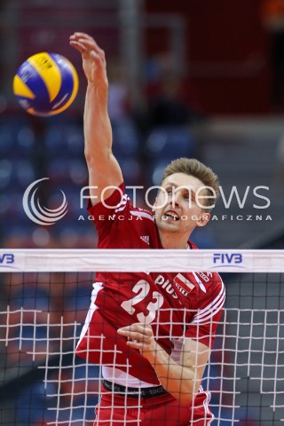  14.07.2016 KRAKOW <br />SIATKOWKA MEZCZYZN LIGA SWIATOWA 2016 TURNIEJ FINALOWY <br />FIVB VOLLEYBALL WORLD LEAGUE FINAL SIX 2016 <br />MECZ POLSKA - SERBIA ( Poland - Serbia ) <br />N/Z MATEUSZ BIENIEK SYLWETKA ATAK <br /> 