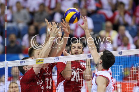  14.07.2016 KRAKOW <br />SIATKOWKA MEZCZYZN LIGA SWIATOWA 2016 TURNIEJ FINALOWY <br />FIVB VOLLEYBALL WORLD LEAGUE FINAL SIX 2016 <br />MECZ POLSKA - SERBIA ( Poland - Serbia ) <br />N/Z MATEUSZ MIKA BLOK<br /> 