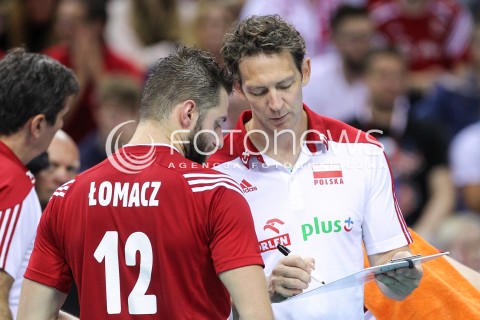  14.07.2016 KRAKOW <br />SIATKOWKA MEZCZYZN LIGA SWIATOWA 2016 TURNIEJ FINALOWY <br />FIVB VOLLEYBALL WORLD LEAGUE FINAL SIX 2016 <br />MECZ POLSKA - SERBIA ( Poland - Serbia ) <br />N/Z STEPHANE ANTIGA - I TRENER ( HEAD COACH ) GRZEGORZ LOMACZ <br /> 