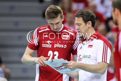  14.07.2016 KRAKOW <br />SIATKOWKA MEZCZYZN LIGA SWIATOWA 2016 TURNIEJ FINALOWY <br />FIVB VOLLEYBALL WORLD LEAGUE FINAL SIX 2016 <br />MECZ POLSKA - SERBIA ( Poland - Serbia ) <br />N/Z STEPHANE ANTIGA - I TRENER ( HEAD COACH ) MATEUSZ BIENIEK <br /> 