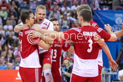 14.07.2016 KRAKOW <br />SIATKOWKA MEZCZYZN LIGA SWIATOWA 2016 TURNIEJ FINALOWY <br />FIVB VOLLEYBALL WORLD LEAGUE FINAL SIX 2016 <br />MECZ POLSKA - SERBIA ( Poland - Serbia ) <br />N/Z PAWEL ZATORSKI FABIAN DRZYZGA RADOSC EMOCJE <br /> 
