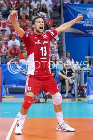  14.07.2016 KRAKOW <br />SIATKOWKA MEZCZYZN LIGA SWIATOWA 2016 TURNIEJ FINALOWY <br />FIVB VOLLEYBALL WORLD LEAGUE FINAL SIX 2016 <br />MECZ POLSKA - SERBIA ( Poland - Serbia ) <br />N/Z MICHAL KUBIAK SYLWETKA RADOSC EMOCJE <br /> 