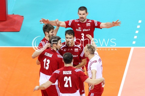  14.07.2016 KRAKOW <br />SIATKOWKA MEZCZYZN LIGA SWIATOWA 2016 TURNIEJ FINALOWY <br />FIVB VOLLEYBALL WORLD LEAGUE FINAL SIX 2016 <br />MECZ POLSKA - SERBIA ( Poland - Serbia ) <br />N/Z DAWID KONARSKI FABIAN DRZYZGA RADOSC EMOCJE <br /> 