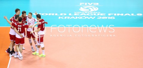  14.07.2016 KRAKOW <br />SIATKOWKA MEZCZYZN LIGA SWIATOWA 2016 TURNIEJ FINALOWY <br />FIVB VOLLEYBALL WORLD LEAGUE FINAL SIX 2016 <br />MECZ POLSKA - SERBIA ( Poland - Serbia ) <br />N/Z ZDJECIE ILUSTRACYJNE ILUSTRANT RADOSC SIATKARZY REPREZENTACJI POLSKI PAWEL ZATORSKI MICHAL KUBIAK MATEUSZ BIENIEK RADOSC EMOCJE <br /> 