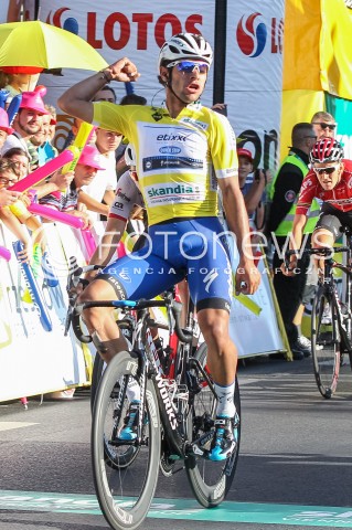  15.07.2016 RZESZOW <br />71. TOUR DE POLOGNE - ETAP IV <br />META W RZESZOWIE <br />N/Z FERNANDO GAVIRIA RADOSC WYGRANA ZWYCIESTWO SYLWETKA RADOSC EMOCJE<br /> 