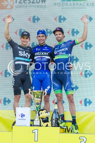  15.07.2016 RZESZOW <br />71. TOUR DE POLOGNE - ETAP IV <br />META W RZESZOWIE <br />N/Z FERNANDO GAVIRIA ( I MIEJSCE ) LUKA MEZGEC ( II MIEJSCE ) MICHAL KWIATKOWSKI ( III MIEJSCE ) PODIUM RADOSC<br /> 