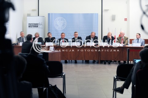  18.07.2016 WARSZAWA<br />PUBLICZNE PRZESLUCHANIE KANDYDATOW NA STANOWISKO PREZESA IPN <br />N/Z KOMISJA KOLEGIUM INSTYTUTU PAMIECI NARODOWEJ<br /> 