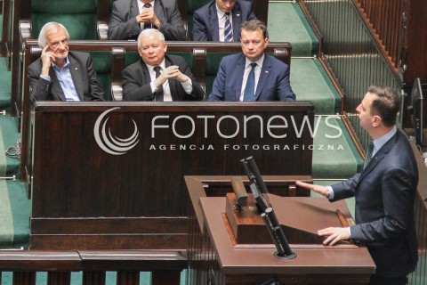  22.07.2016 WARSZAWA SEJM<br />POSIEDZENIE SEJMU RP<br />N/Z SALA OBRAD WIDOK VIEW PRZEMAWIA WLADYSLAW KOSINIAK - KAMYSZ , W TLE JAROSLAW KACZYNSKI MARIUSZ BLASZCZAK RYSZARD TERLECKI<br /> 