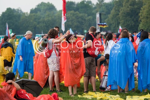  26.07.2016 KRAKOW<br /> UROCZYSTA MSZA INAUGURUJACA SWIATOWE DNI MLODZIEZY W POLSCE<br /> N/Z UCZESTNICY<br />  