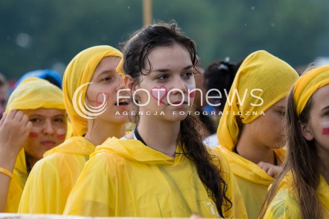  26.07.2016 KRAKOW<br /> UROCZYSTA MSZA INAUGURUJACA SWIATOWE DNI MLODZIEZY W POLSCE<br /> N/Z UCZESTNICY<br />  