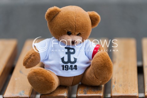  01.08.2016 WARSZAWA DZIELNICA URSYNOW<br />UROCZYSTOSCI GODZINY W<br />N/Z MASKOTKA MIS<br /> 