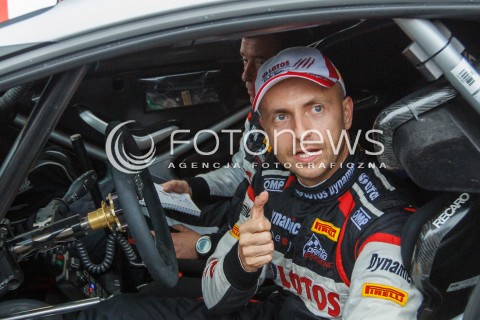  06.08.2016 RZESZOW<br />25. RAJD RZESZOWSKI<br />META I DEKORACJA ZAWODNIKOW<br />N/Z KAJETAN KAJETANOWICZ<br /> 