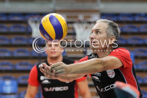  09.08.2016 RZESZOW<br />PIERWSZY W SEZONIE TRENING SIATKARZY ASSECO RESOVII RZESZOW<br />N/Z ANDRZEJ KOWAL - TRENER ( HEAD COACH ) <br /> 