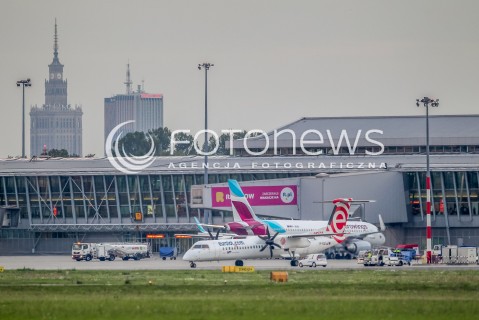  28.07.2016 WARSZAWA OKECIE<br />
LOTNISKO IM. FRYDERYKA CHOPINA<br />
N/Z SAMOLOTY NA LOTNISKU OKECIE<br />
 
