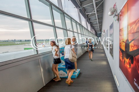  28.07.2016 WARSZAWA OKECIE<br />
LOTNISKO IM. FRYDERYKA CHOPINA<br />
N/Z TARAS WIDOKOWY<br />
 