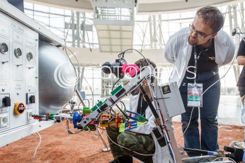  12.09.2016 JASIONKA K. RZESZOWA <br />EUROPEJSKI KONGRES ROBOTYCZNY I EUROPEJSKIE ZAWODY LAZIKOW MARSJANSKICH W CENTRUM WYSTAWIENNICZO KONGRESOWYM W JASIONCE KOLO RZESZOWA<br />EUROPEAN ROVER CHALLENGE ERC 2016<br />N/Z LAZIK MASJANSKI ORION - POLITECHNIKA LUBELSKA<br /> 