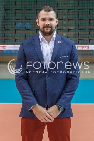  20.09.2016 RZESZOW <br />SESJA ZDJECIOWA SIATKARZY ASSECO RESOVIA<br />SEZON 2016/2017<br />N/Z MACIEJ PAJAK - TEAM MANAGER<br /> 