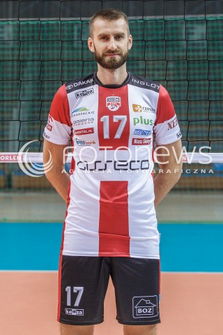  20.09.2016 RZESZOW <br />SESJA ZDJECIOWA SIATKARZY ASSECO RESOVIA<br />SEZON 2016/2017<br />N/Z MARCIN MOZDZONEK <br /> 