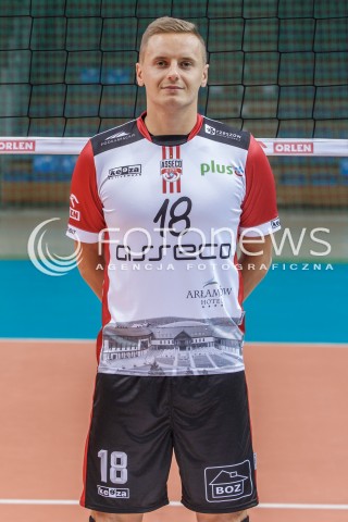  20.09.2016 RZESZOW <br />SESJA ZDJECIOWA SIATKARZY ASSECO RESOVIA<br />SEZON 2016/2017<br />N/Z DAMIAN WOJTASZEK <br /> 